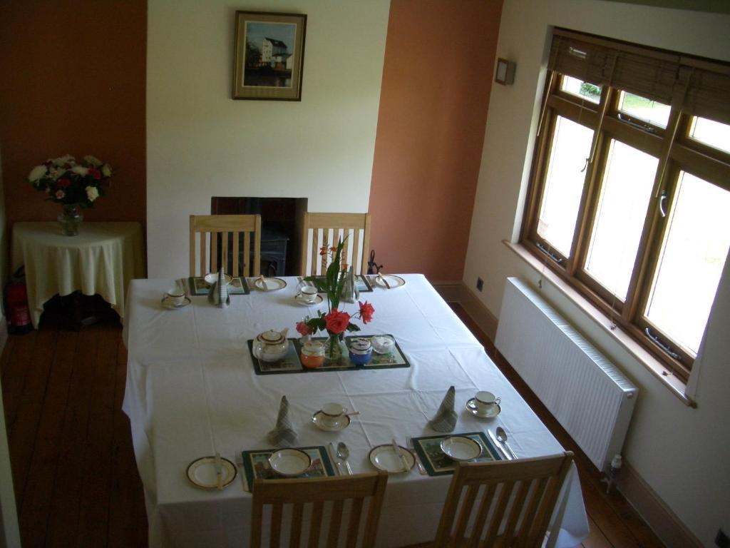 Homelea Bed And Breakfast แคนเทอร์เบอรี ภายนอก รูปภาพ